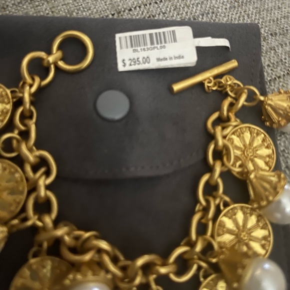 Julie Vos Gold charm and Pearl Charm Bracelet - Picture 4 of 5